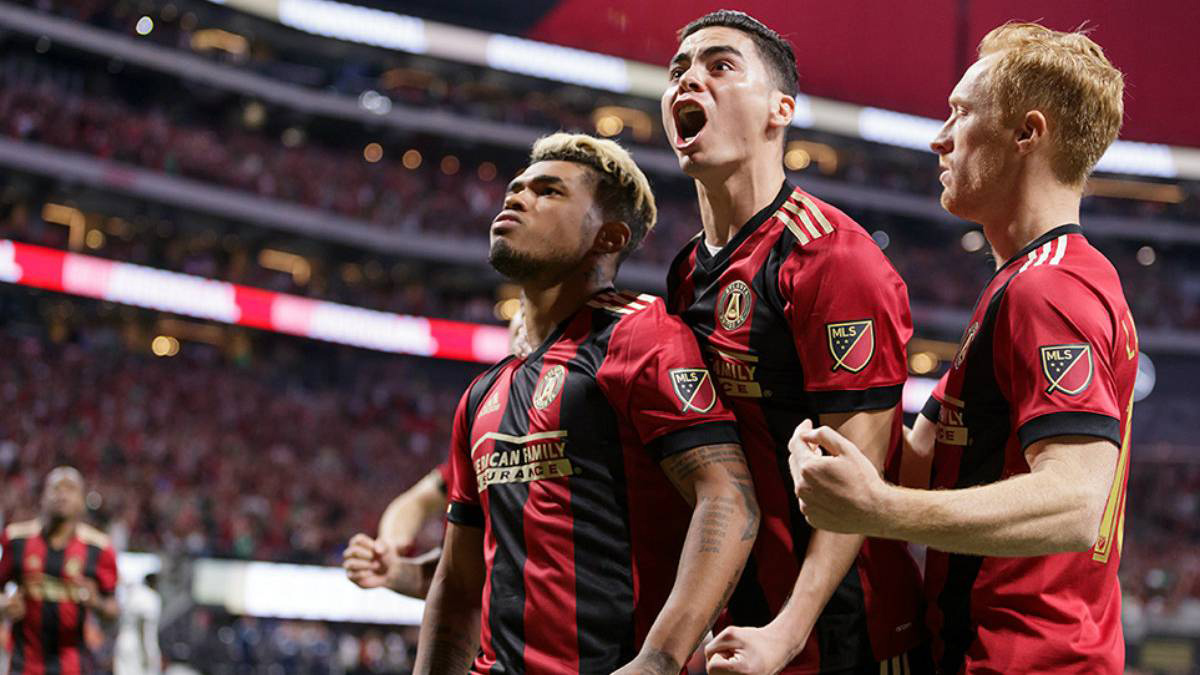 Josef Martítnez