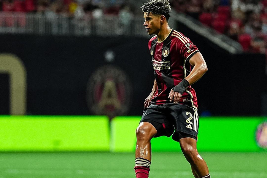 Ronald Hernández con una gran actuación ante el Inter de Miami