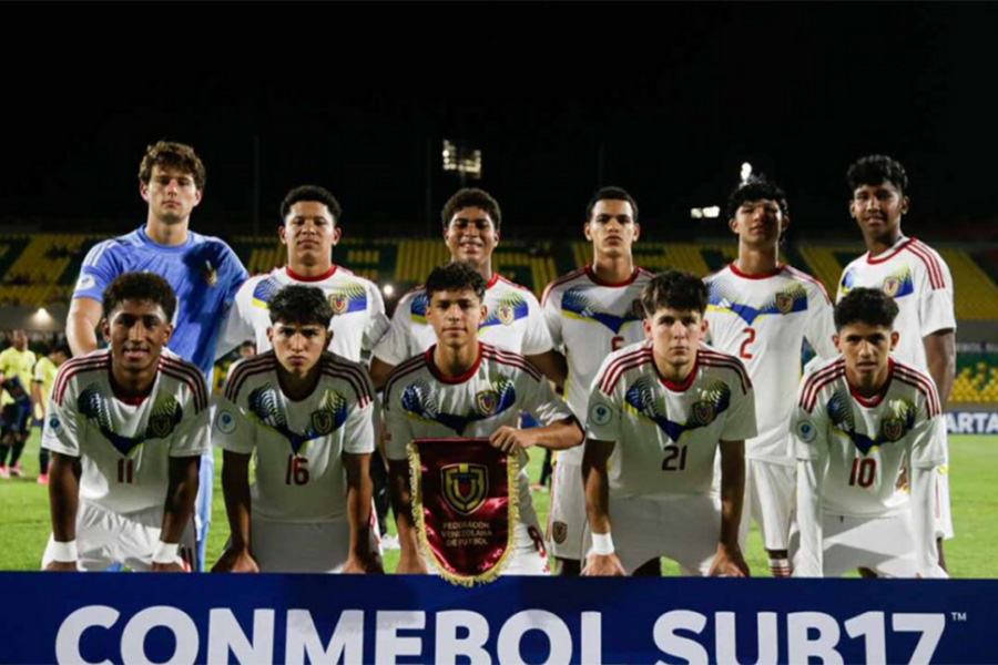 ¡Vamoos chamos! felicidades a nuestros vinotintos sub-17